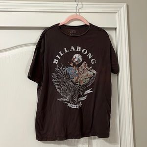 dark gray billabong t shirt